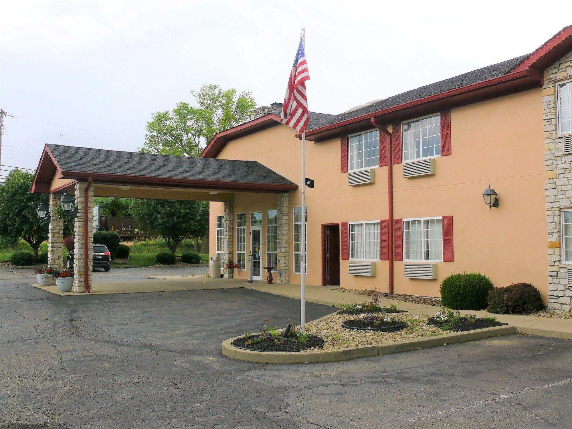 The Woodridge Inn Connersville 외부 사진
